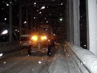 県道・町道の除雪作業